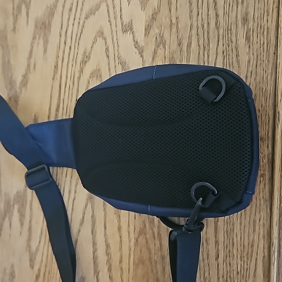 Duchamp London Crossbody Sling Bag - Navy Blue & Black - Picture 6 of 12